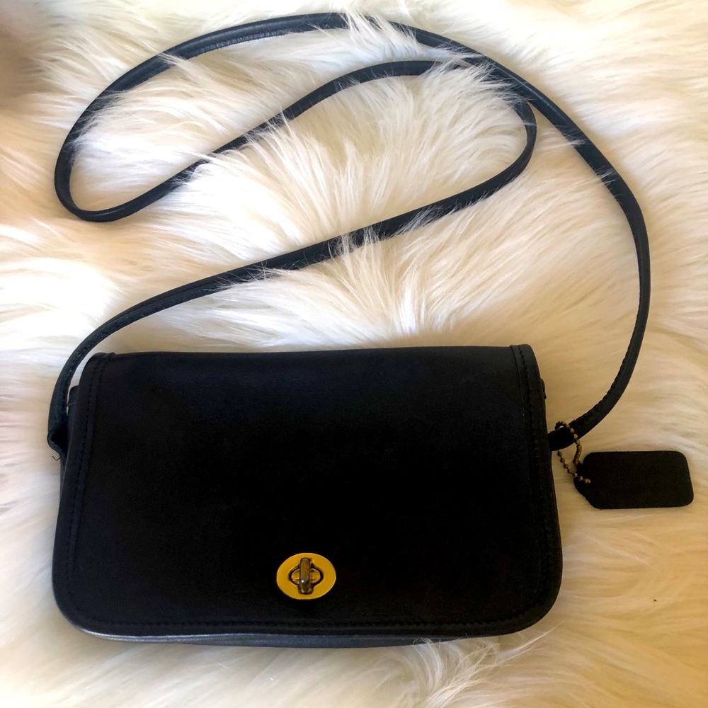 Coach Vintage Small Black Purse